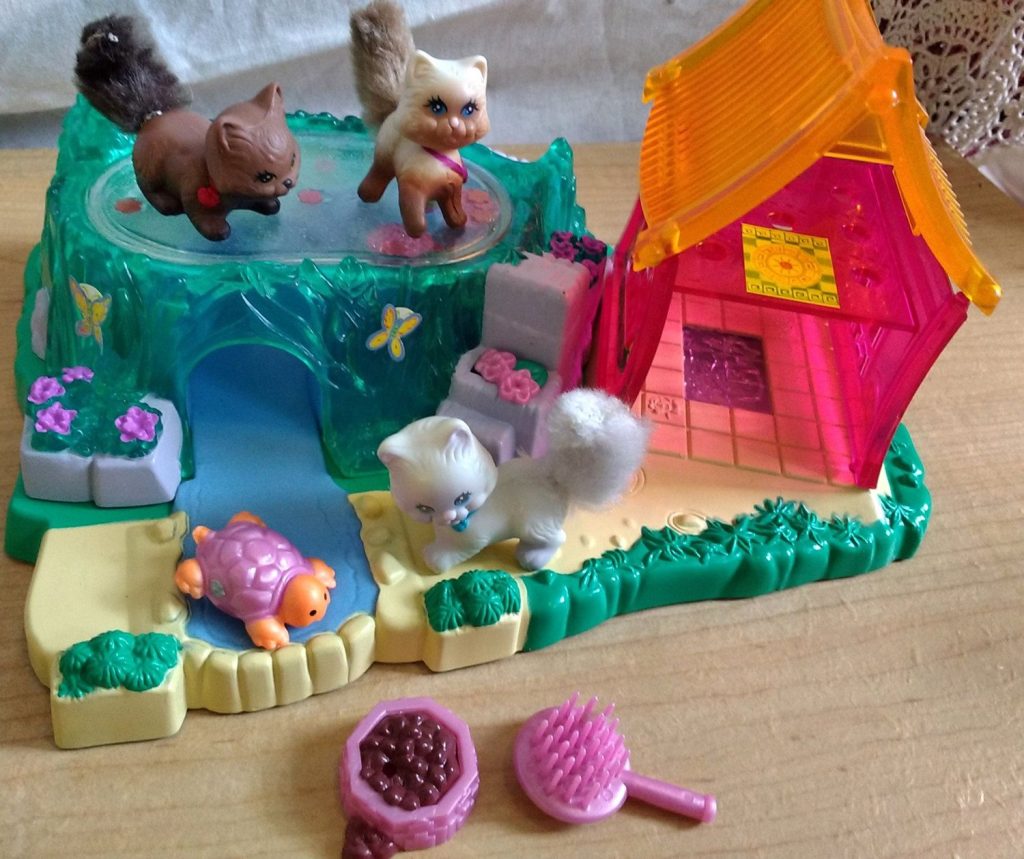 Vintage Littlest Pet Shop Collector